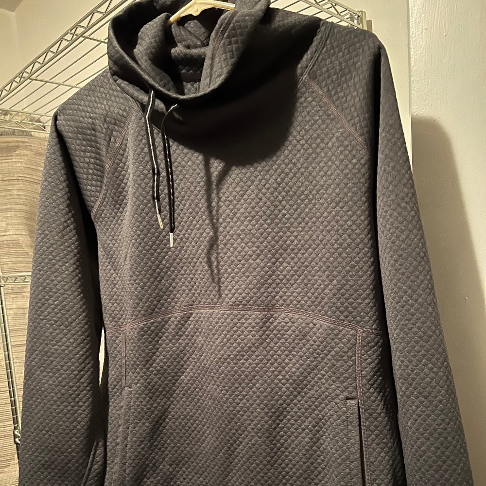 Large marmot Annie pullover hoodie